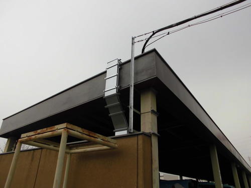 ケーブルラック施工完了