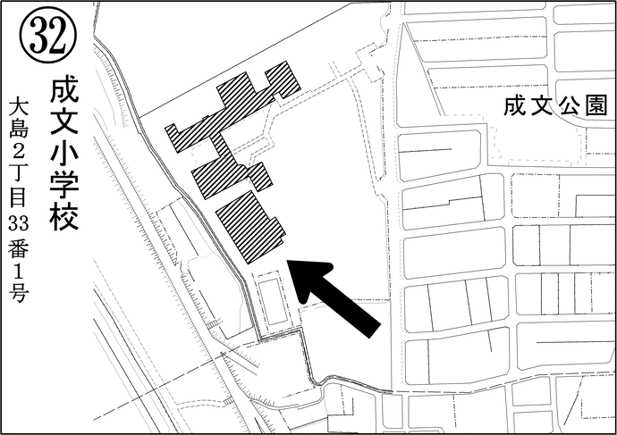 第32投票所成文小学校