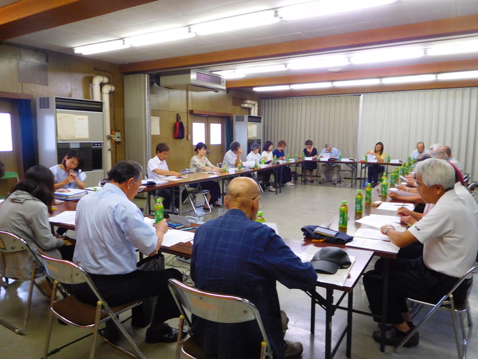 市民運動立花地区推進協議会理事会の様子