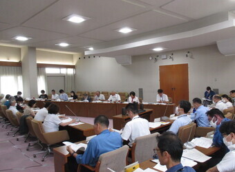第7回尼崎市都市計画審議会の様子