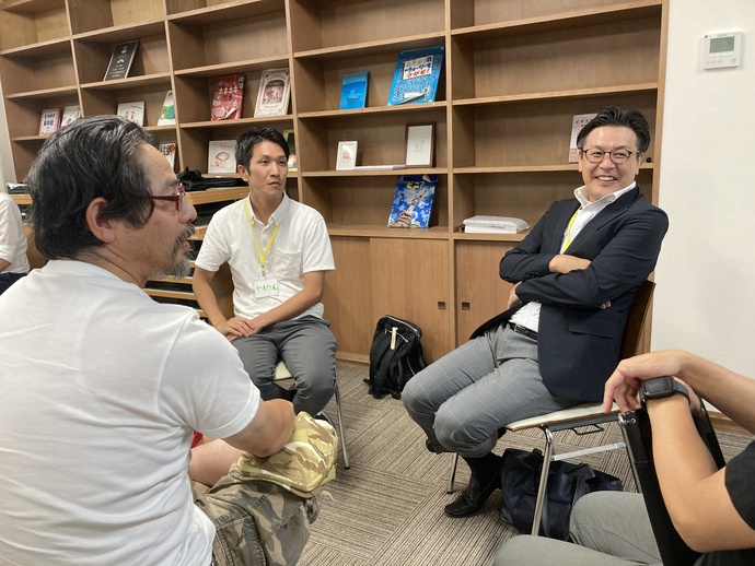 8月の談話室の様子