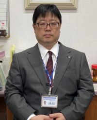議会事務局長　中嶋 成介　写真