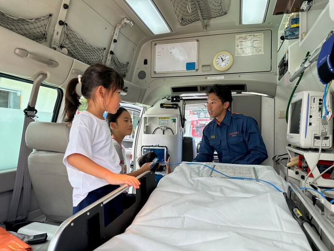 消防車両