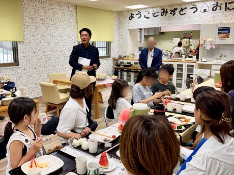 070709みずどうおにぎり子ども食堂